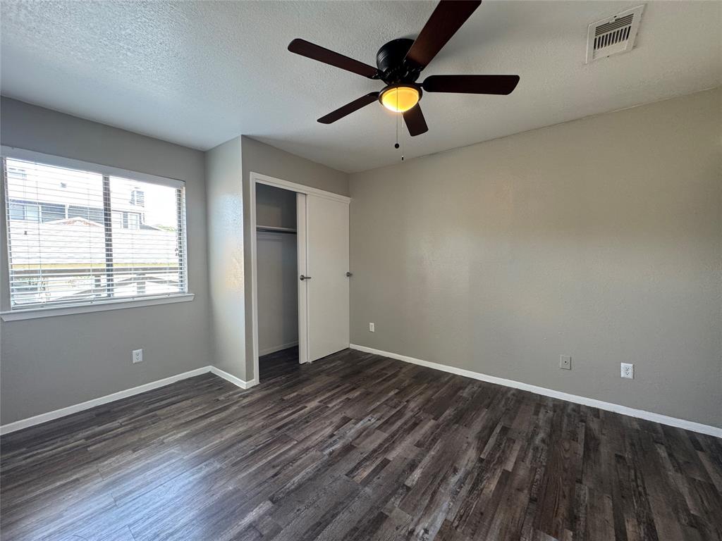 Parkside Condos - Residential