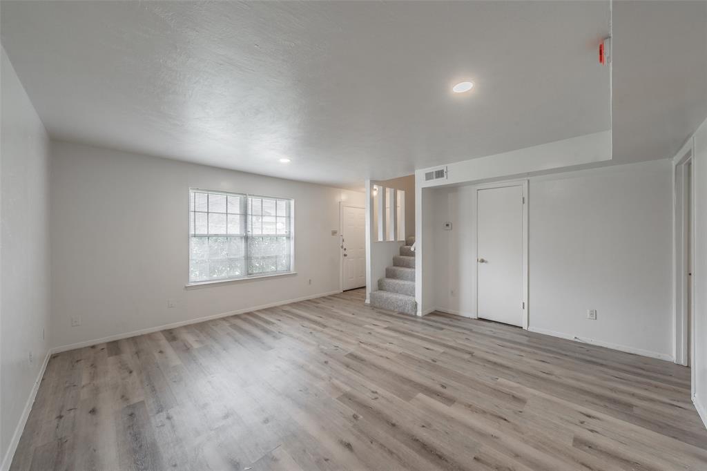 Northridge Village - Residential