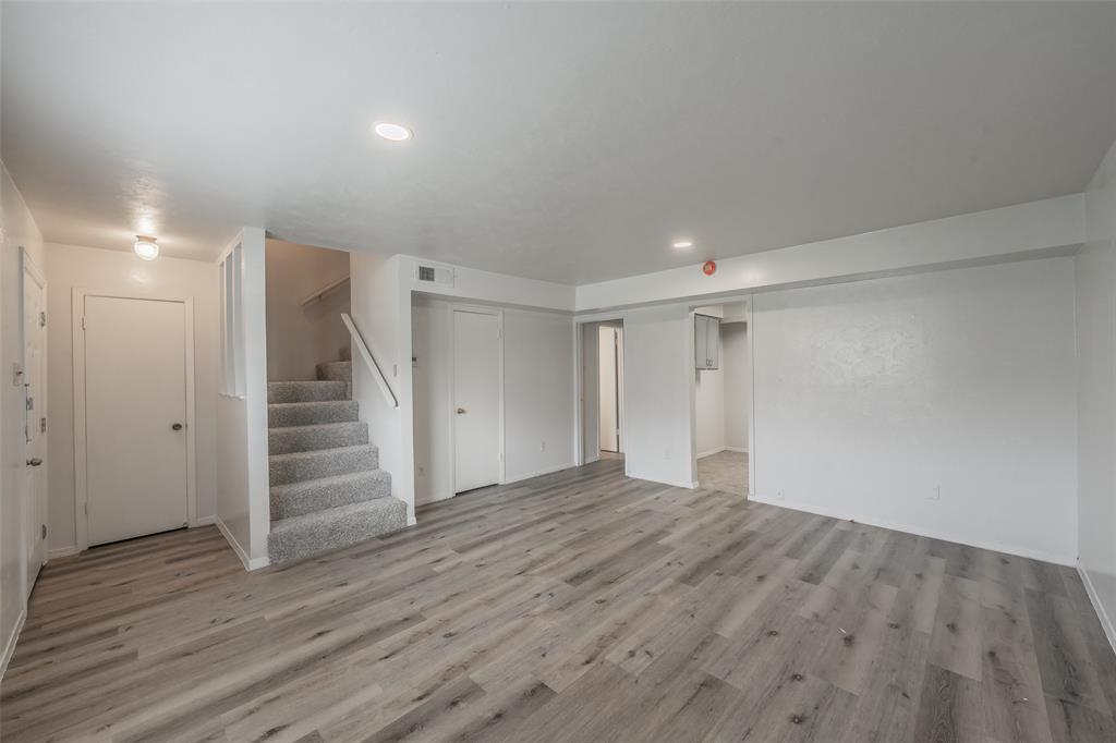 Northridge Village - Residential