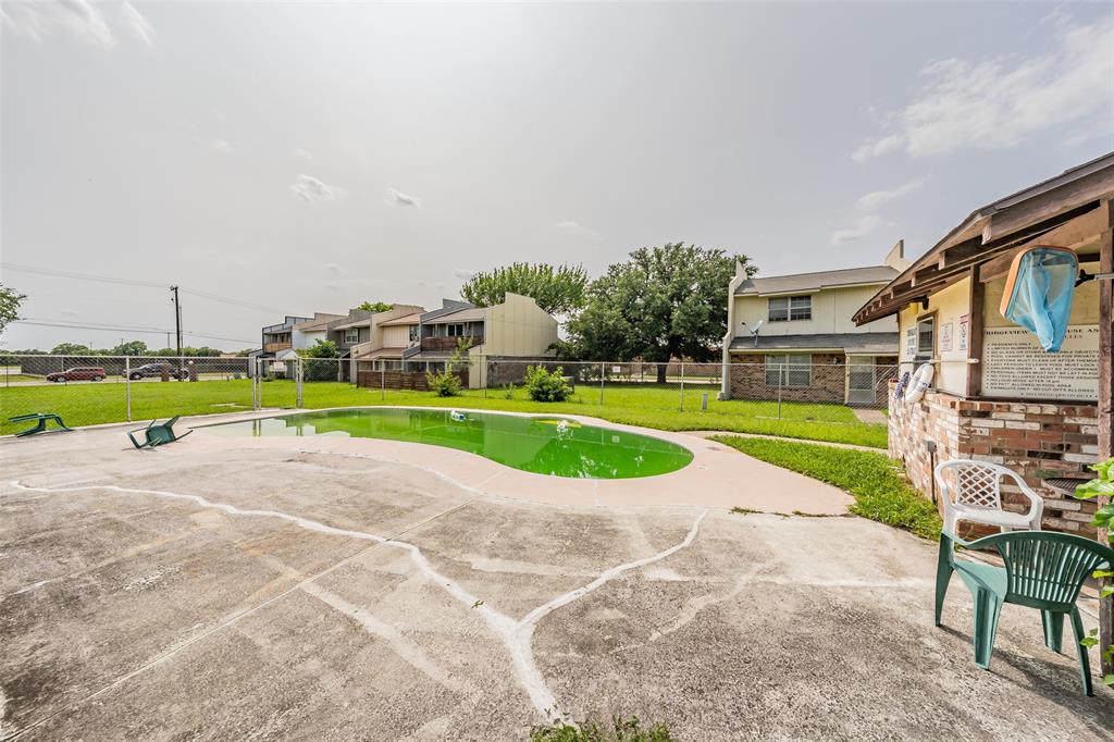 Northridge Village - Residential