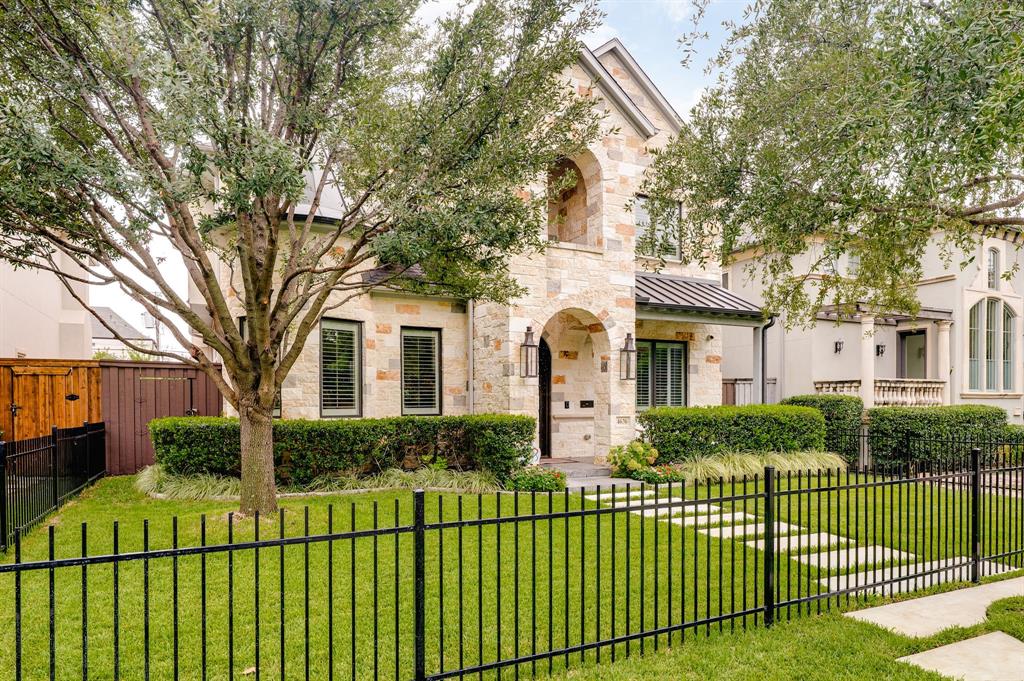 Linwood Place - Residential