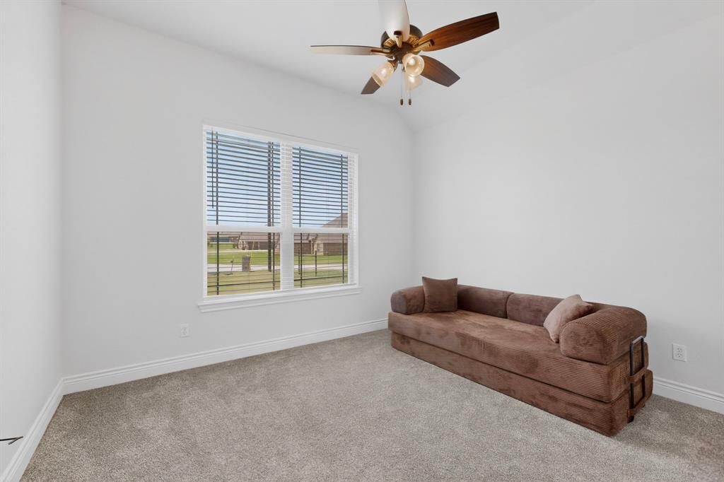Remington Park Esates Ph - Residential