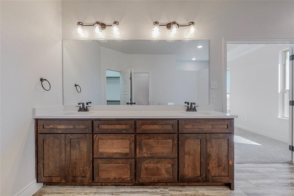 Remington Park Esates Ph - Residential