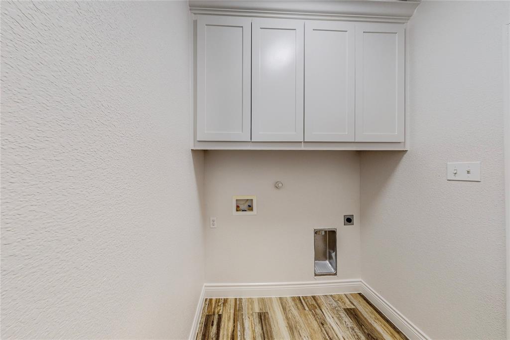 Remington Park Esates Ph - Residential