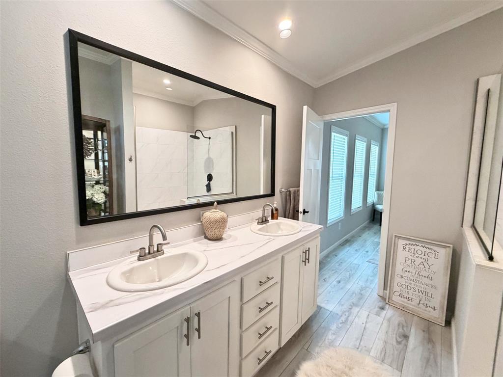 Runaway Bay - Residential