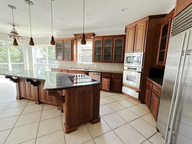 Laguna Tres Estate - Residential