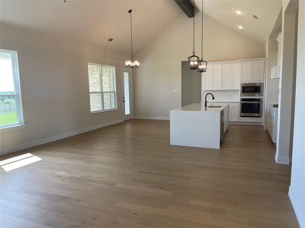 Ranch-Stone Hill - Residential