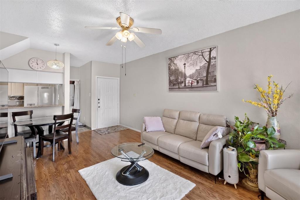 Casa Blanca Condos - Residential
