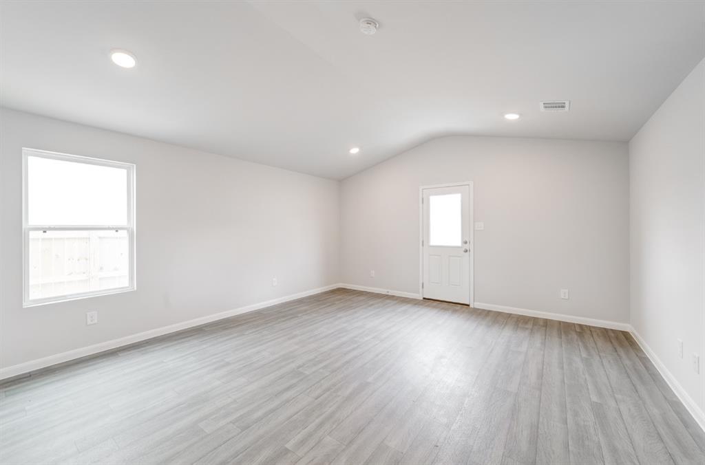 Tolar Oaks - Residential
