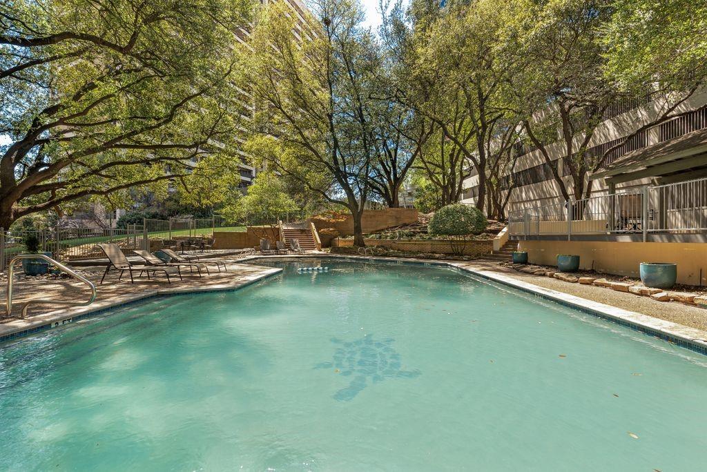 TWENTY-ONE TURTLE CREEK CONDOS - Residential