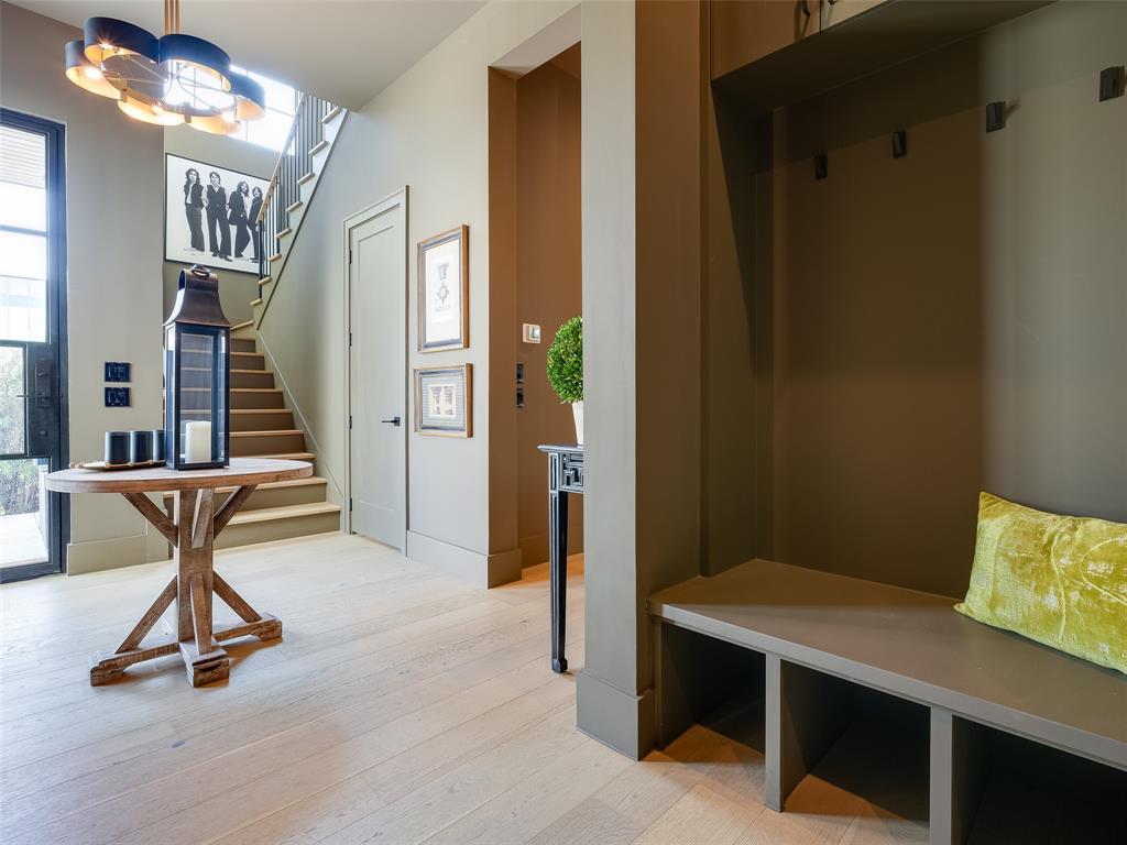 Preston Hollow Vlg Ph Three - Residential