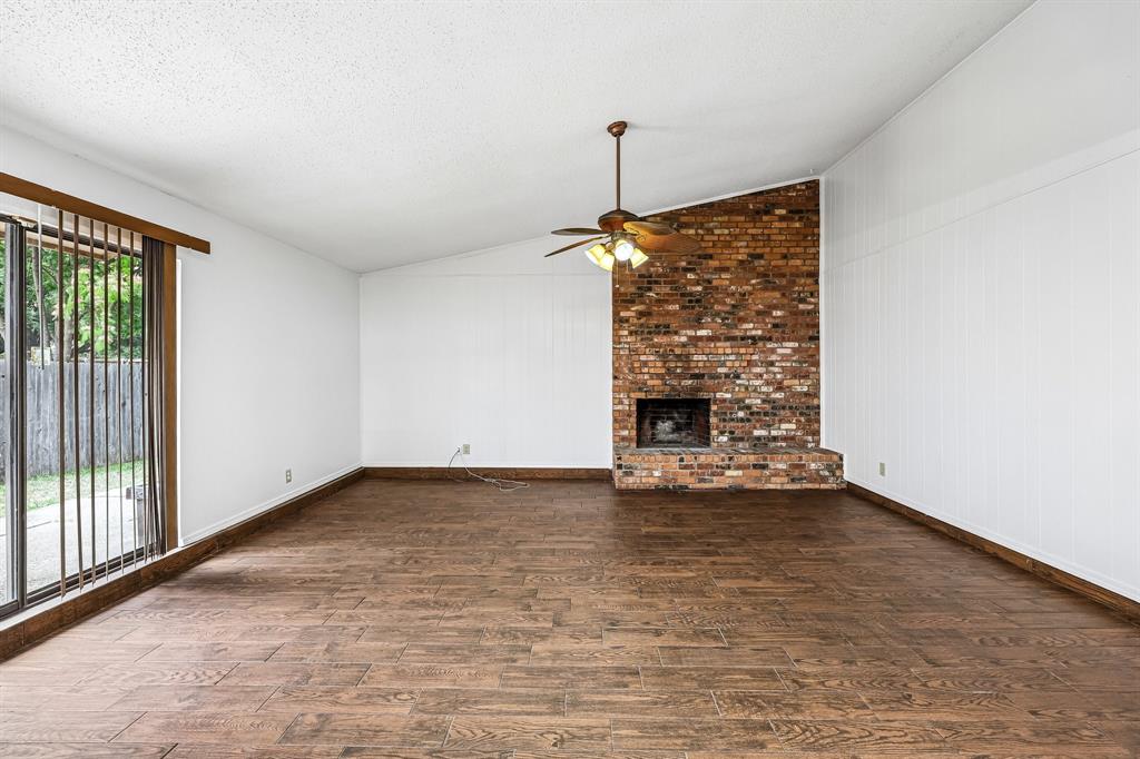 544 Place Sec One - Residential