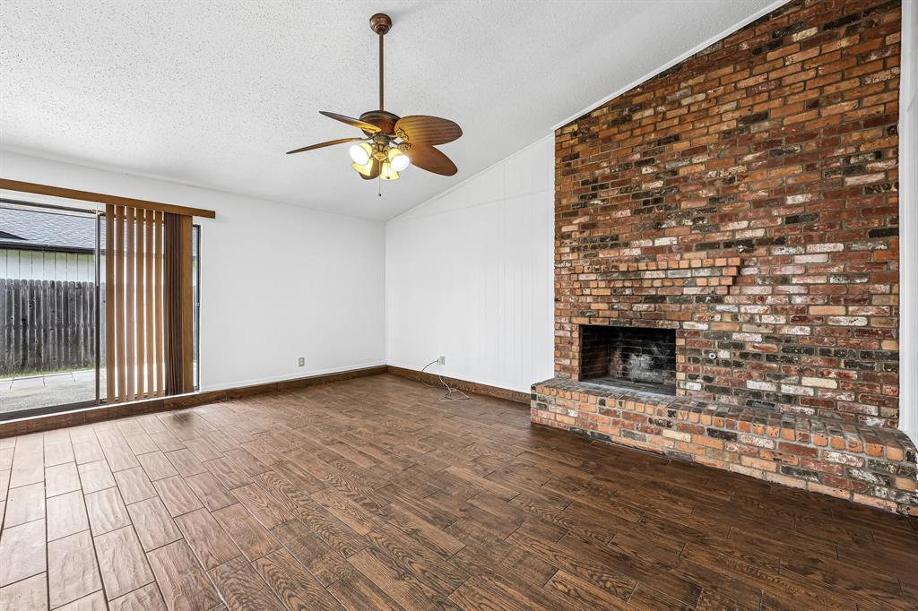 544 Place Sec One - Residential