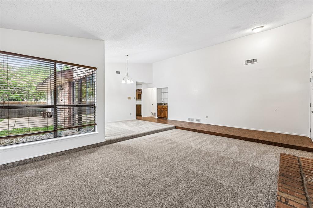544 Place Sec One - Residential