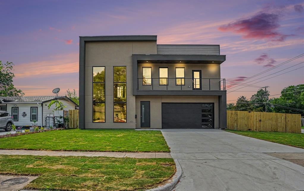Beautiful new construction in a highly desirable neighborhood, featuring 5 bedrooms and 3.5 bathrooms. The primary suite is conveniently located downstairs and offers a beautifully designed bathroom along with a spacious walk-in closet complete with built-in drawers and shelving. The main living area showcases a cozy fireplace and flows seamlessly into a gourmet kitchen, perfect for entertaining, featuring an 8-burner stove and a double oven. Modern-style stairs lead you upstairs, where you’ll find a second primary suite with its own bathroom and private balcony.
The second floor also includes three additional bedrooms and a spacious family room with a fireplace, providing ample space for comfort and relaxation.
This home combines modern design, functionality, and luxury living—making it the perfect place to call home. Don’t miss the opportunity to make it yours.