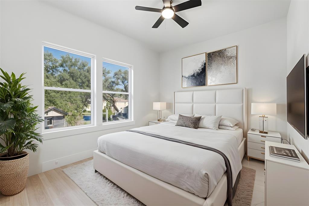 lincoln Manor - Residential