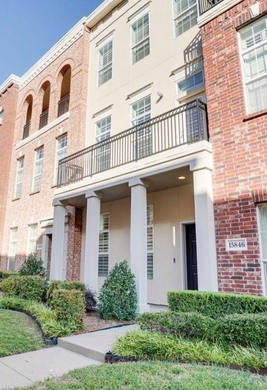 Townhomes Of District A Ph 01-11 - Residential