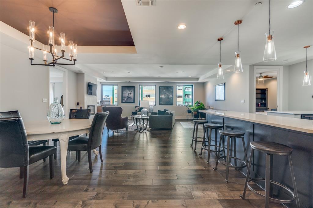 1505 Elm Street Condo - Residential
