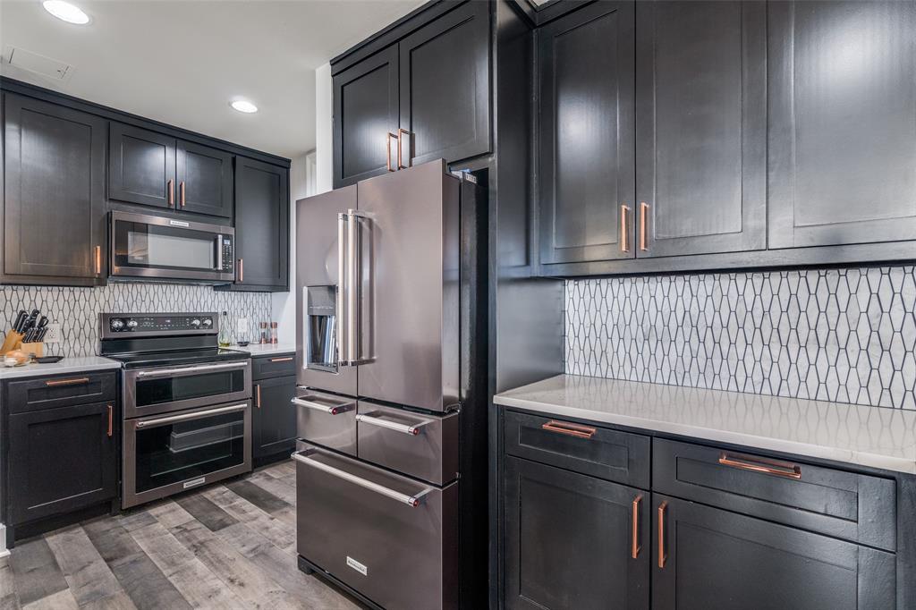 1505 Elm Street Condo - Residential