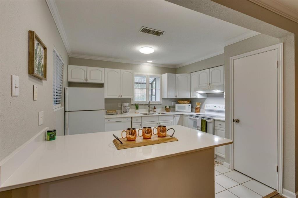Preston Bend Village Condos - Residential Lease