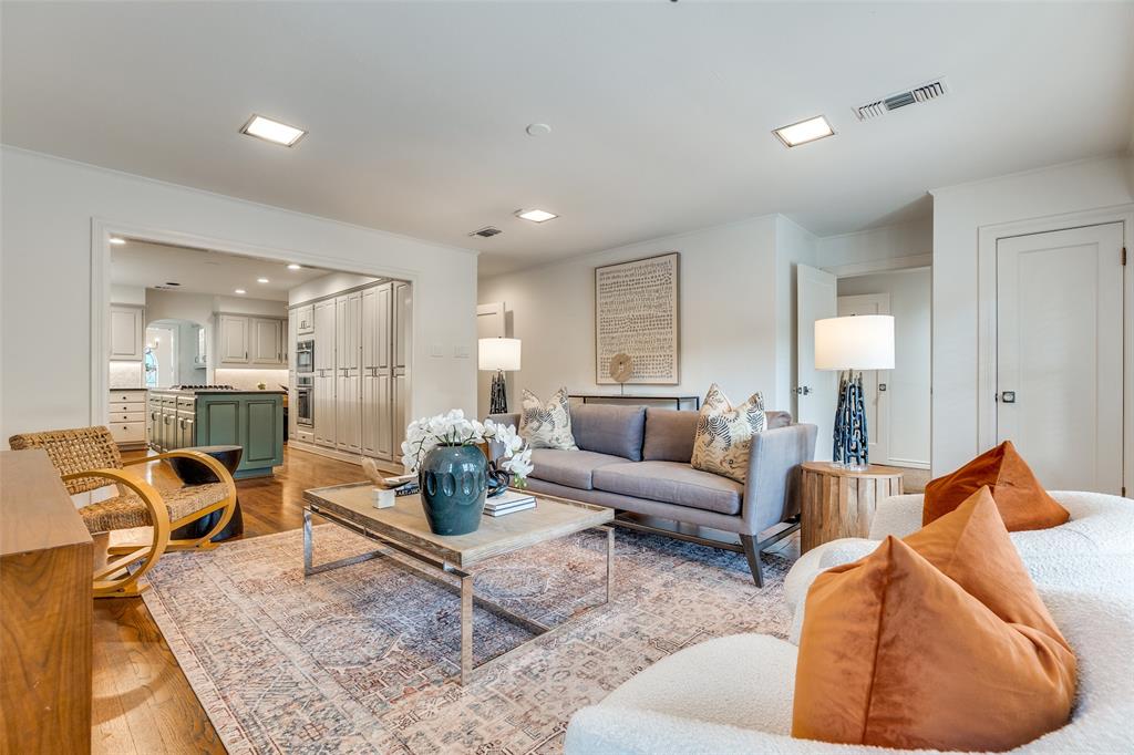 University Highlands - Residential