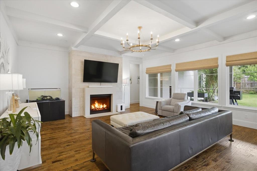 Point Vista at Parks of Aledo - Residential