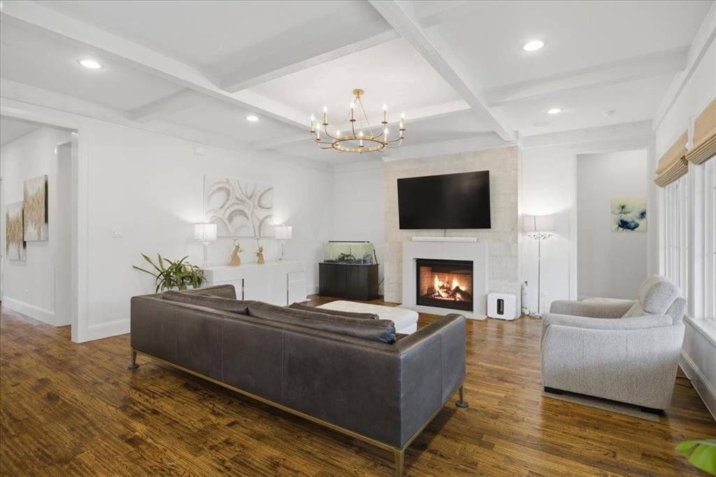 Point Vista at Parks of Aledo - Residential