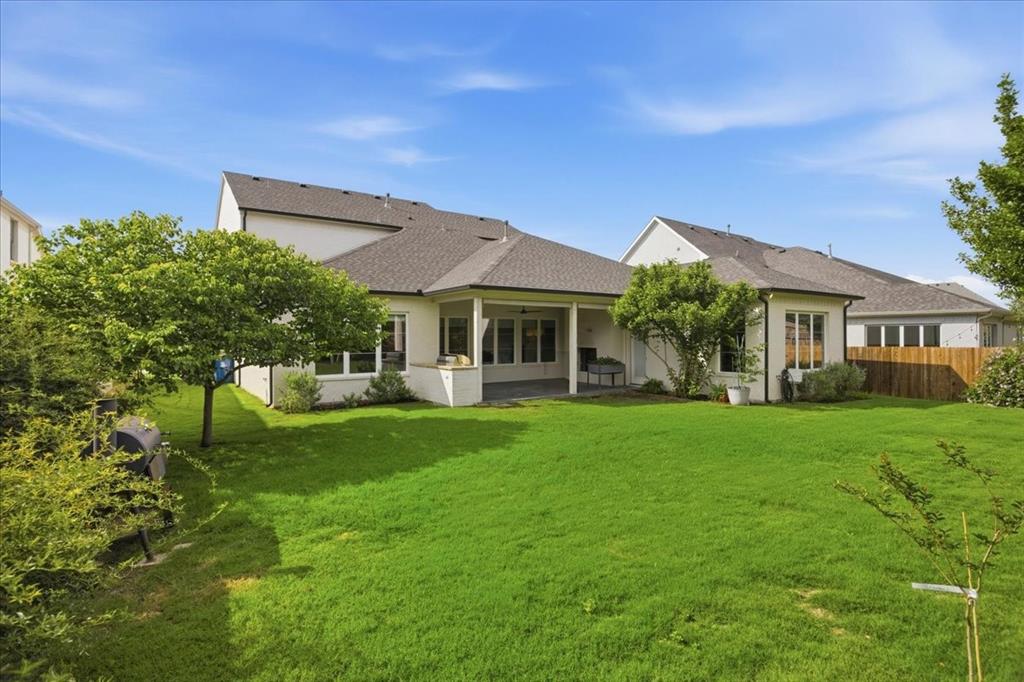 Point Vista at Parks of Aledo - Residential