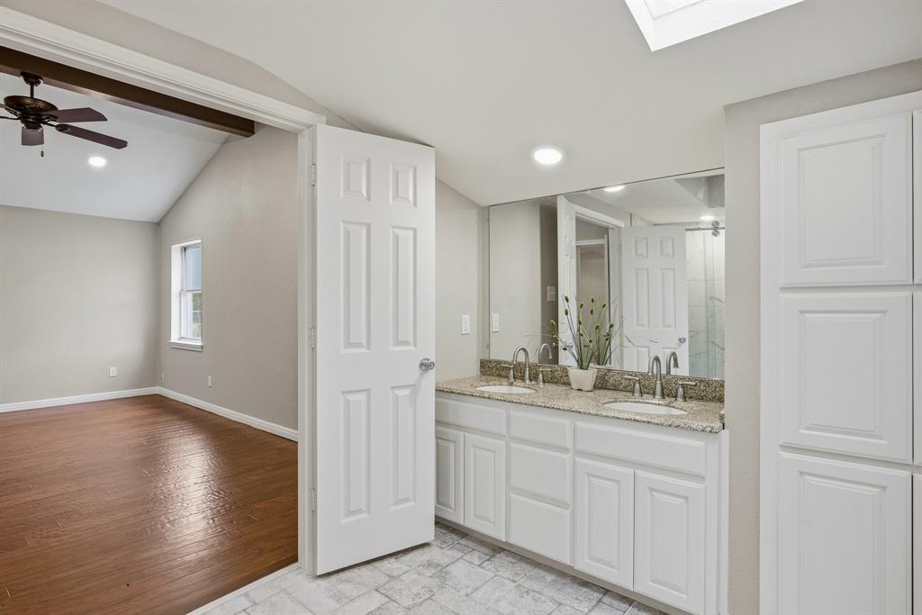 Decordova Bend Estate - Residential