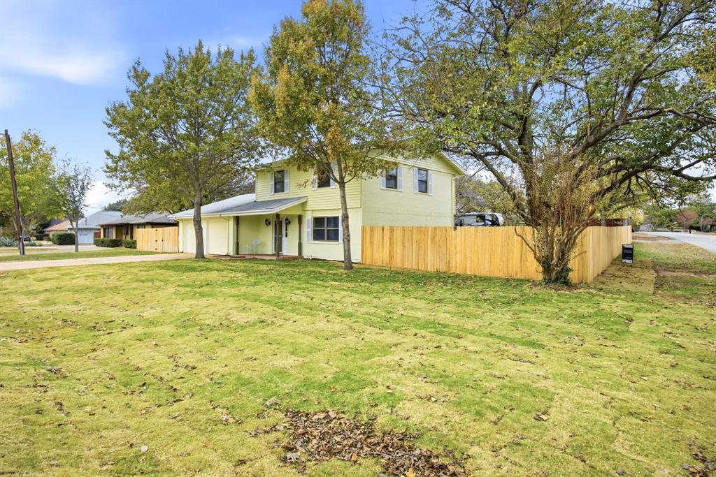 Decordova Bend Estate - Residential