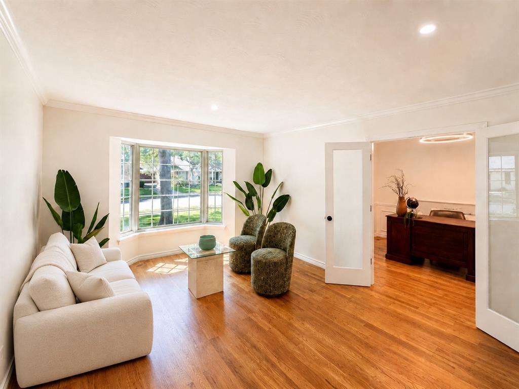 Merriman Manor - Residential