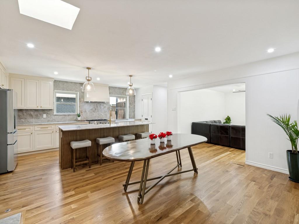 Merriman Manor - Residential