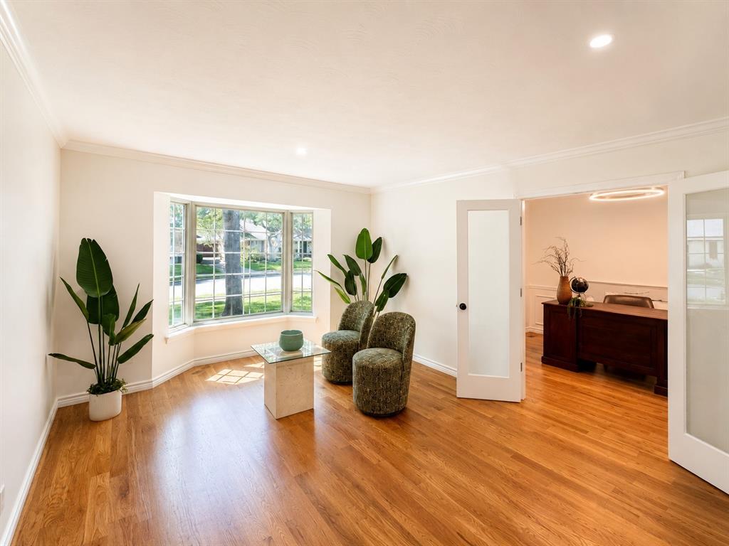 Merriman Manor - Residential