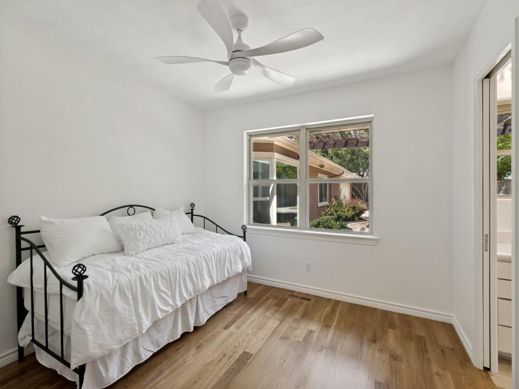 Merriman Manor - Residential