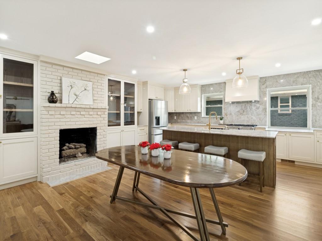 Merriman Manor - Residential