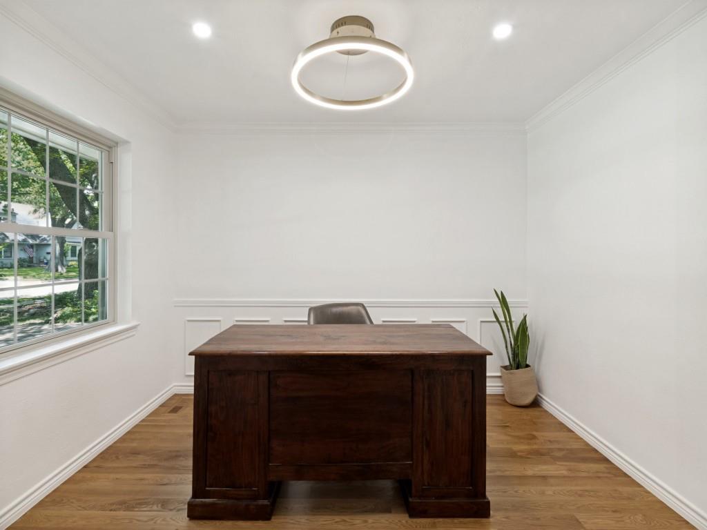 Merriman Manor - Residential
