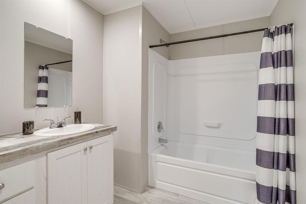 Lake Granbury Hbr Sec B - Residential