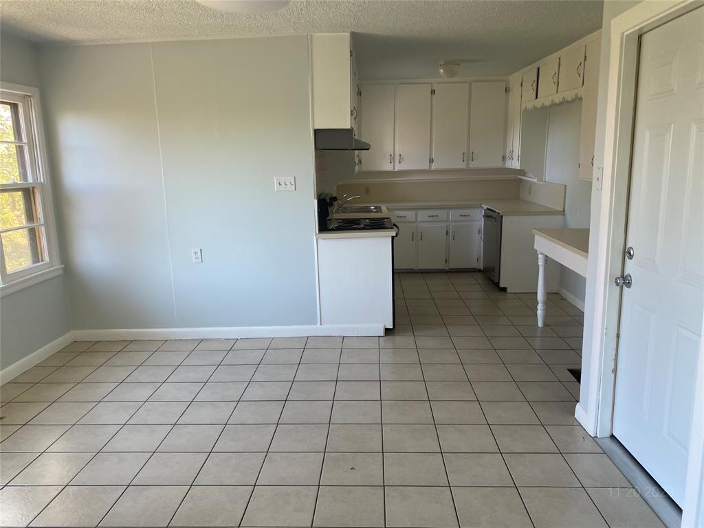 Highland Lake Add - Residential Lease