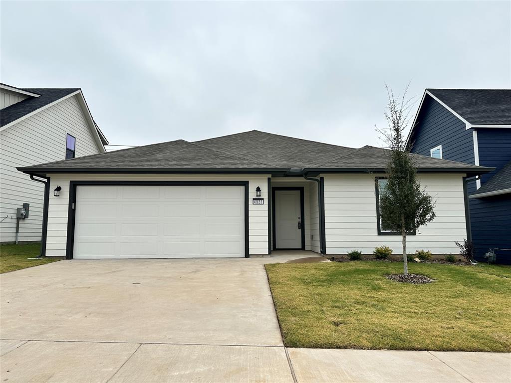 **NOW OFFERING 2 WEEKS FREE RENT!**
Gorgeous new construction home with 3 beds and 2 baths for rent! The home is conveniently located in Cottages of Magnolia Village right next to Sherman Town Center. This beautiful home has an Open Layout with vinyl flooring and abundant natural light. the kitchen island has sleek granite countertops, white cabinets, and full-size stainless steel appliances. Fenced backyard. The master bedroom is complete with an en-suite bath, and the two additional bedrooms are sizable and bright

Pets OK with deposit.  FYI First month's rent isn't due until move-in. The security deposit is equal to one month's rent and is due when approved and signing your lease.

Contact us today to schedule a viewing of your future home. Your dream house is just a phone call away!