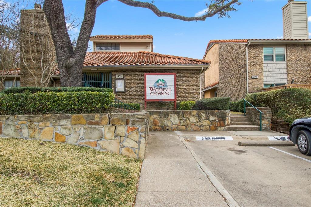 FINANCING AVAILABLE ON THIS UNIT —  5% DOWN CONVENTIONAL.  You can’t beat this deal. Also, NO CONDO DOCS ARE REQUIRED.  Preferred lender Lender: Sweetwater Mortgage. Jim Norris 


Almost completely remodeled condo in Waterfall Crossing, situated on a creek affording a very private setting….New hardwood-like flooring and fresh paint throughout. Private enclosed patio area off open kitchen and dining area facing creek….(enclosed but not covered), and which includes a refurbished storage closet with steel door.  FP in LR, half bath down. Both bedrooms are up, each with its own bath and walk-in closet. Layout is perfect for two roommates, or full guest room accommodations. All appliances included: refrigerator, full-size washer & dryer, microwave, dishwasher. The location of this unit is almost a park like setting….don’t mis the serenity so close to the convenience of 635 and 75.