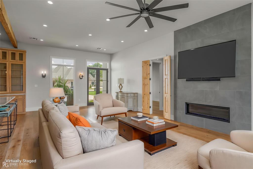 Esplanade - Residential