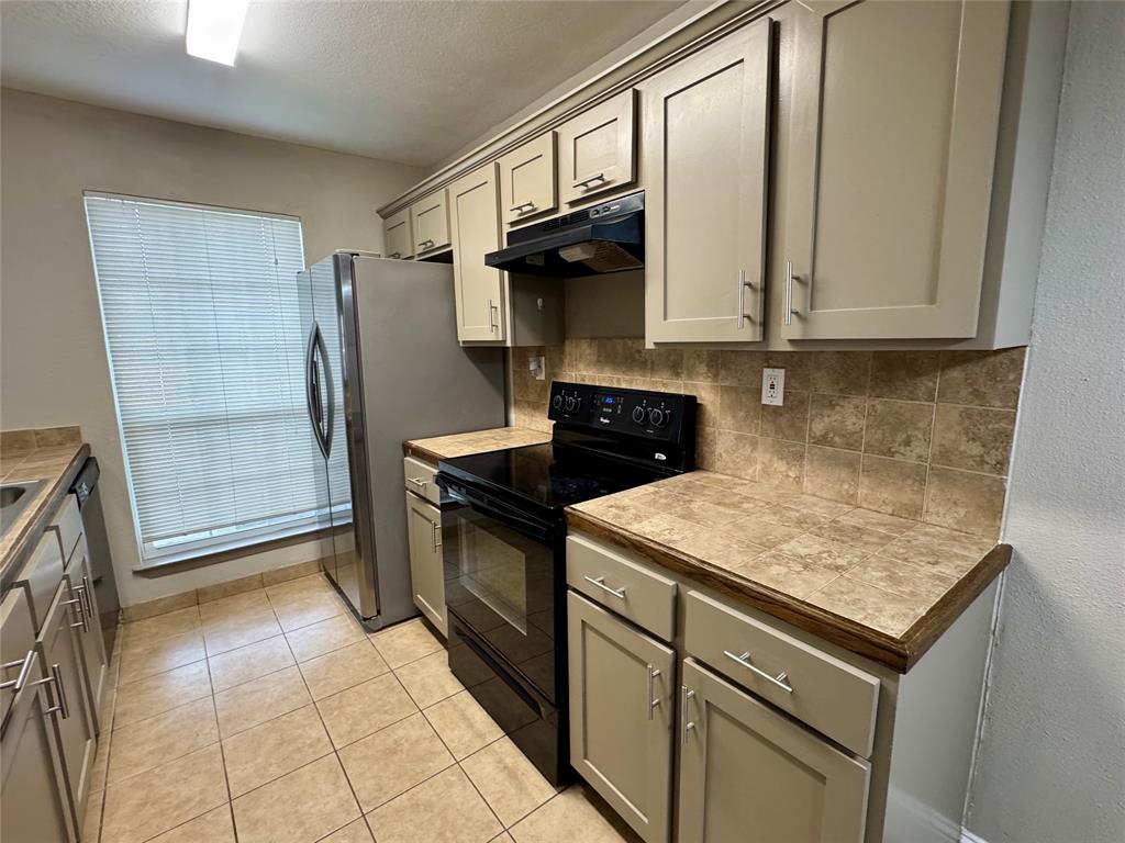 Woodhaven Condos - Residential