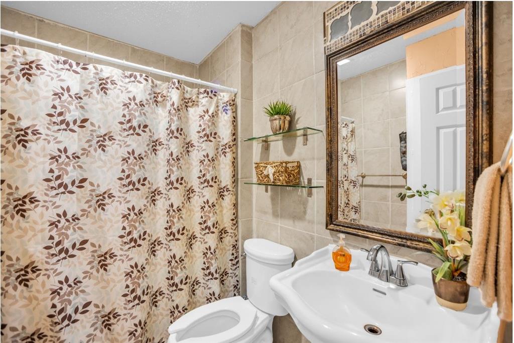 Preston Trace Estates First Instl - Residential