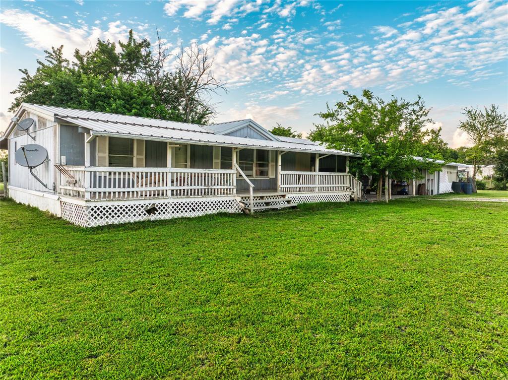 One Forty Place & Rev - Residential