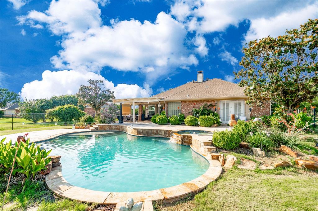 The Lakes Of Shady Shores - Residential