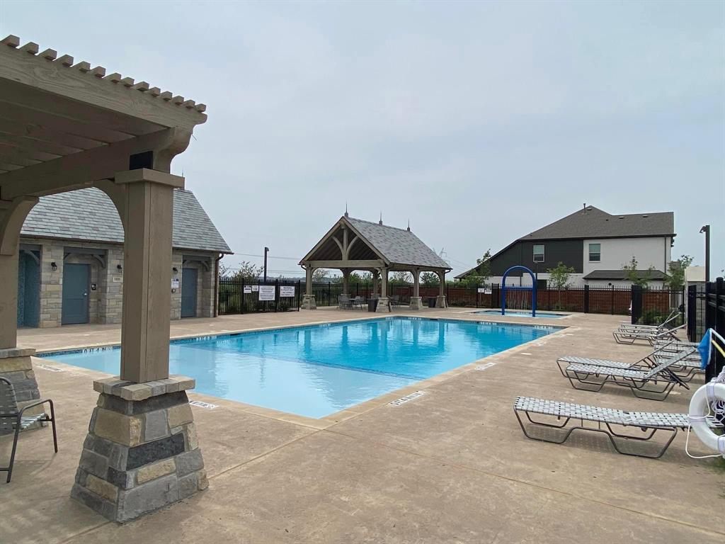 Avalon at Argyle - Residential