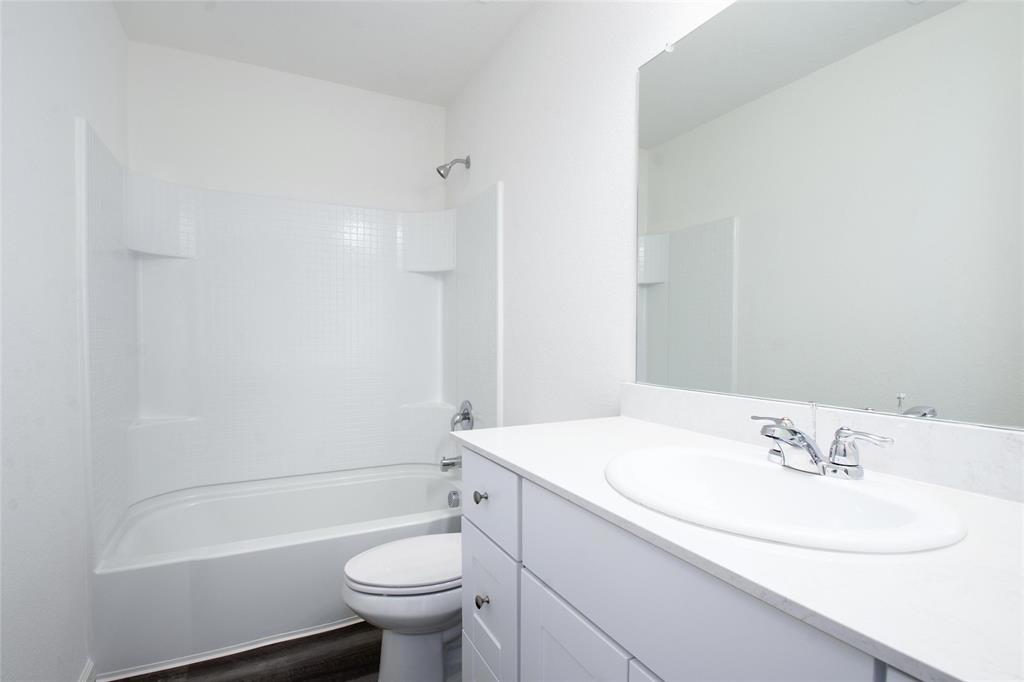 Monticello Park - Residential Lease