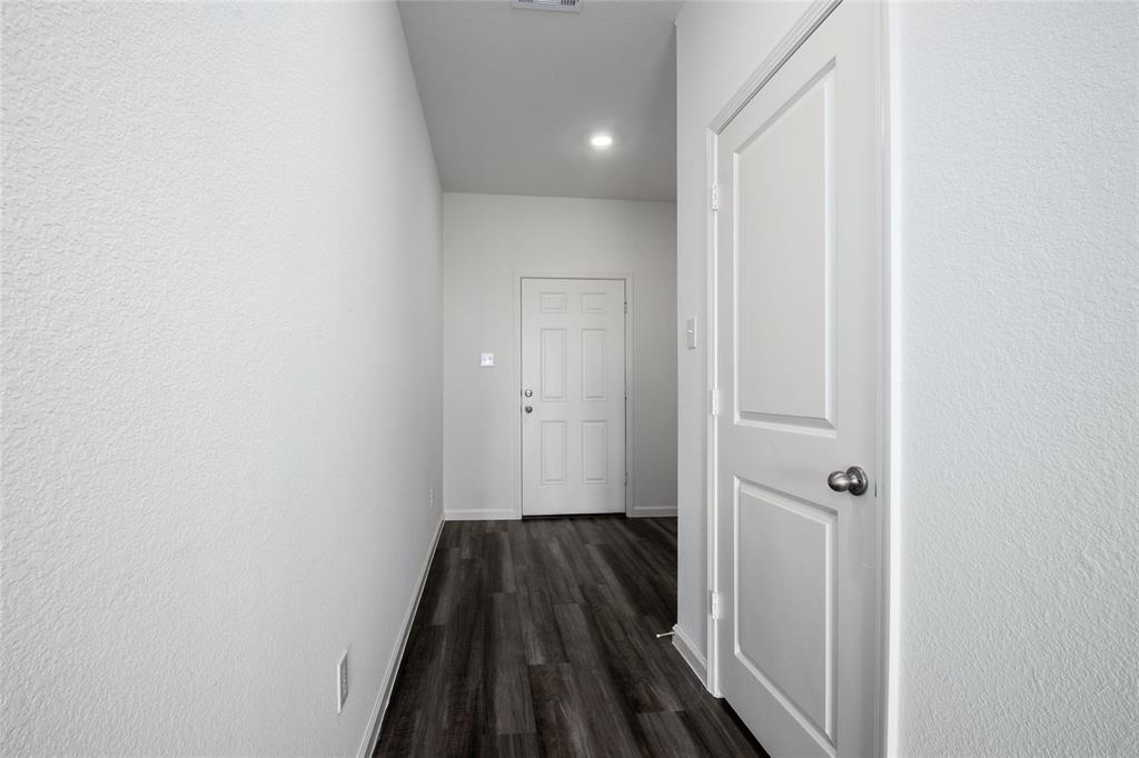 Monticello Park - Residential Lease