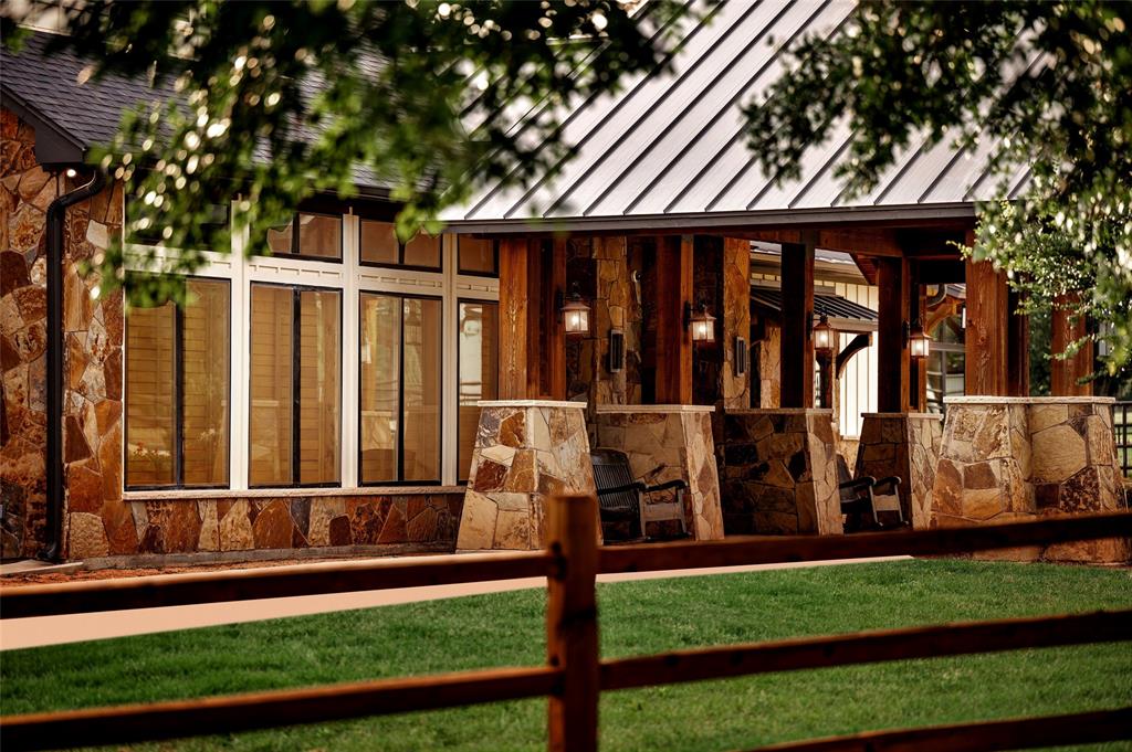 Bar H Ranche - Residential