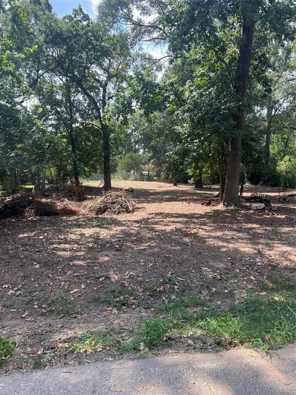 OAK PARK SUBN - Land